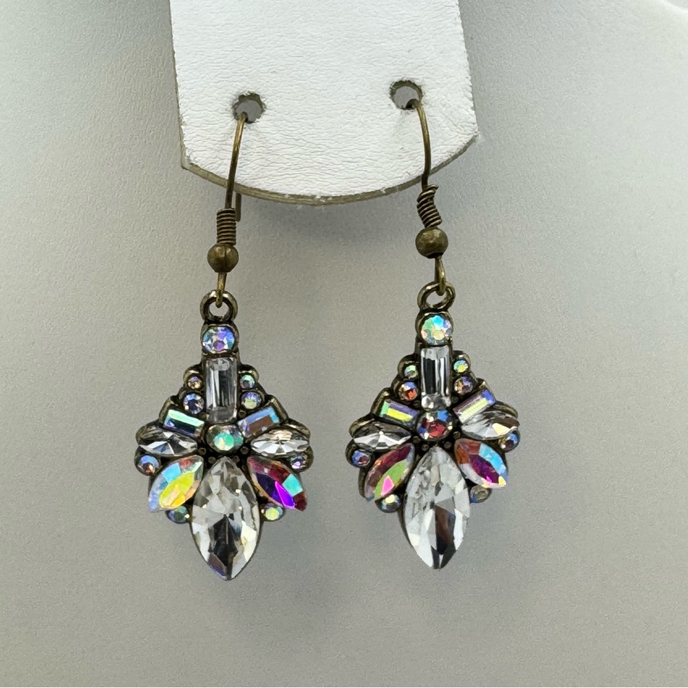 AB Crystal Statement Earrings Antique Gold Rhinestone Drop Vintage Look Glam